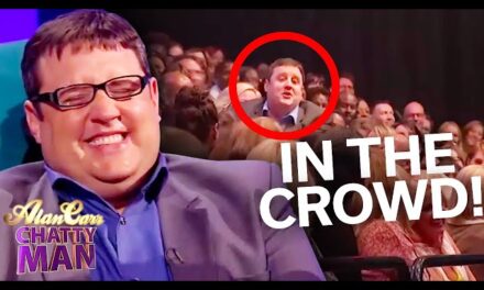 Peter Kay Leaves Alan Carr: Chatty Man Audience in Stitches with Hilarious Antics