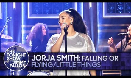 Jorja Smith’s Soulful Performance of “Falling or Flying” and “Little Things” on The Tonight Show Starring Jimmy Fallon