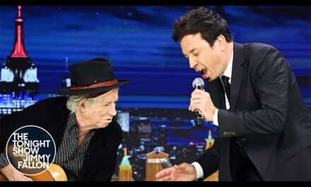 Keith Richards Amazes with Guitar Skills and Rolling Stones Hits on The Tonight Show Starring Jimmy Fallon