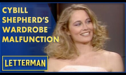 Cybill Shepherd’s Bold Towel Entrance and Playful Banter on David Letterman’s Talk Show
