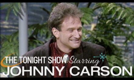 Robin Williams Shines with Lightning-Fast Comedy on ‘The Tonight Show Starring Johnny Carson’