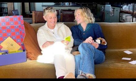 Ellen Degeneres and Portia Play Hilarious Game on The Ellen Degeneres Show