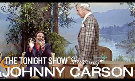 Burt Reynolds Hilariously Teases Johnny Carson on ‘The Tonight Show Starring Johnny Carson’