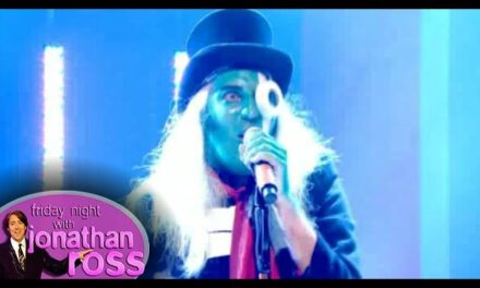 The Mighty Boosh Mesmerizes Audience with Eccentric Performance on ‘Friday Night With Jonathan Ross’