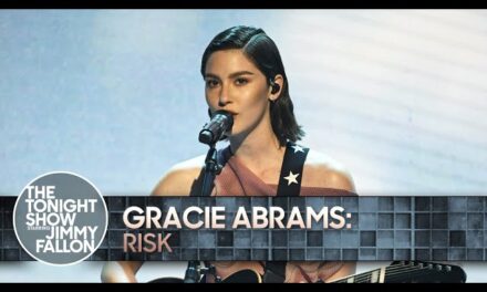 Gracie Abrams Makes Powerful Television Debut on “The Tonight Show Starring Jimmy Fallon