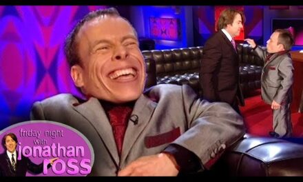 Warwick Davis Talks About His Career and a Hilarious Concert Incident on Friday Night With Jonathan Ross