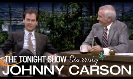 Michael Keaton’s Lively Debut on Johnny Carson’s Tonight Show – A Memorable Chat Show Appearance