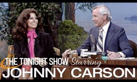 Sophia Loren Charms Johnny Carson and Talks About Her Revealing Book on “The Tonight Show