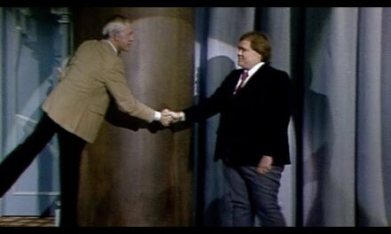 Louie Anderson’s Hilarious First Appearance on “The Tonight Show Starring Johnny Carson