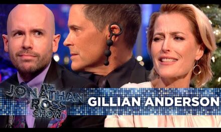 Gillian Anderson and Rob Lowe Celebrate Christmas and Share Hilarious Moments on The Jonathan Ross Show