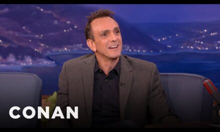 Hank Azaria Talks Group Sex Scenes and Awkwardness on Conan O’Brien’s Show