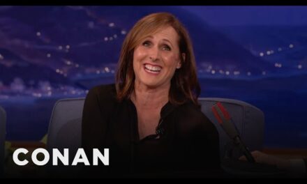 Molly Shannon’s Hilarious Encounter: Striking Up Conversations with Strangers on Conan O’Brien’s Talk Show