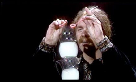 Tom Noddy’s Mesmerizing Bubble Magic on The Tonight Show with Johnny Carson